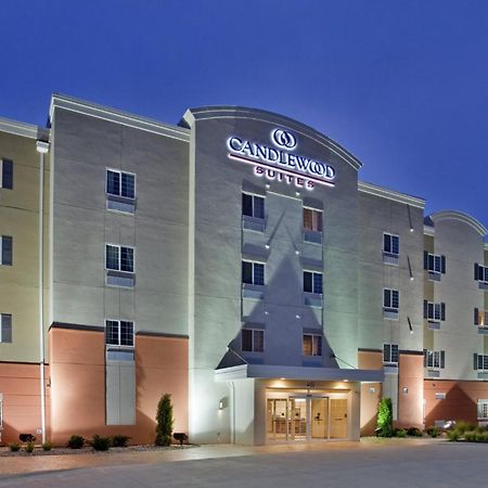 แคนเดิ้ลวูด สวีท แคนซัสซิตี้ นอร์ทอีสต์ Hotel ภายนอก รูปภาพ