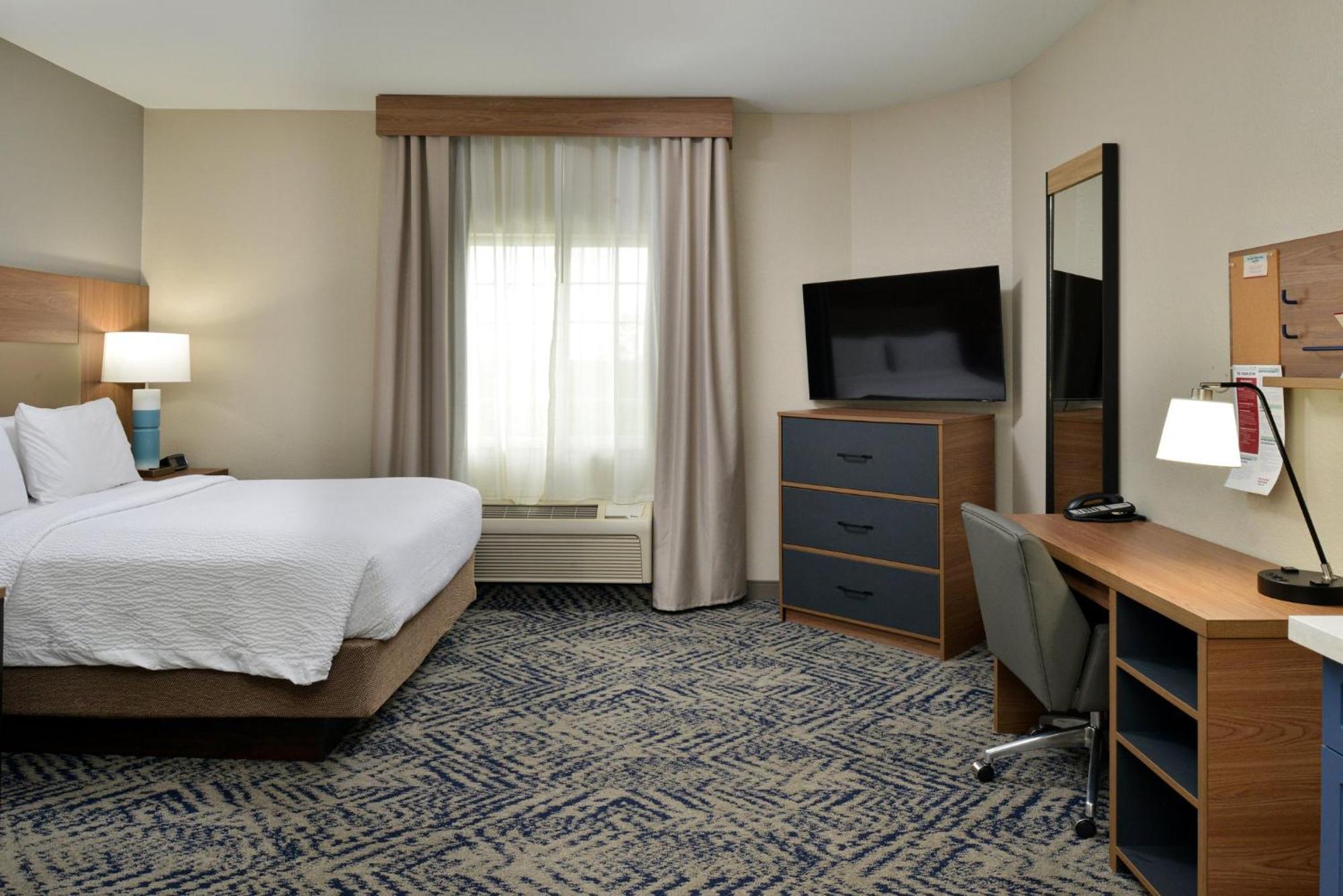 แคนเดิ้ลวูด สวีท แคนซัสซิตี้ นอร์ทอีสต์ Hotel ภายนอก รูปภาพ
